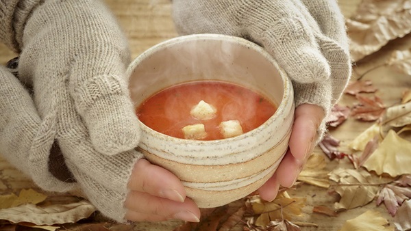 hidratación invierno sopa caliente